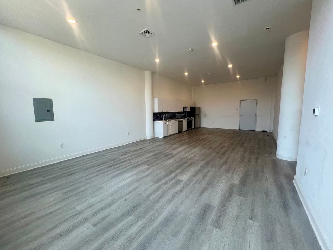 The Apartments at M - Photo 6 of 10