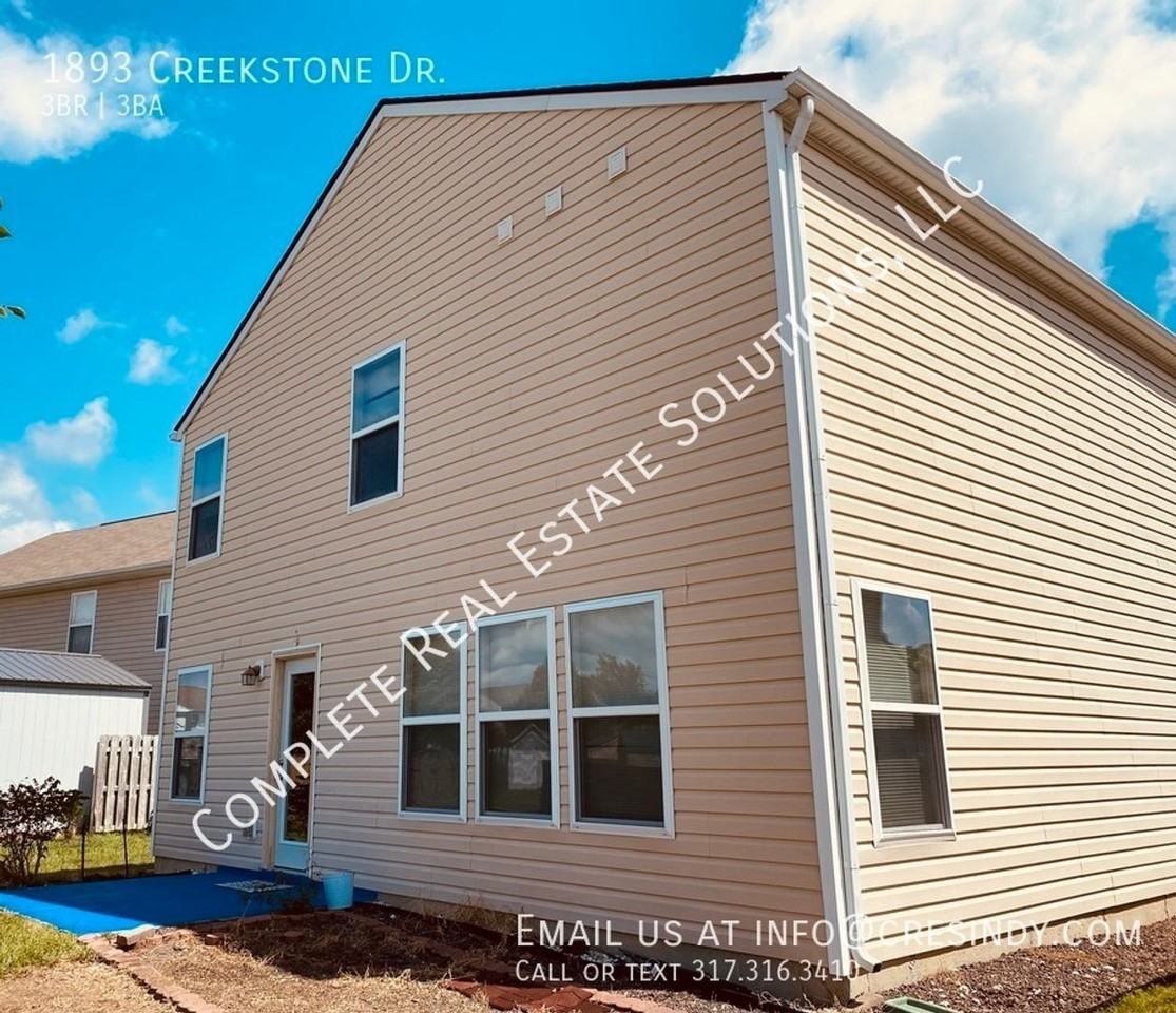 1893 Creekstone Dr - Photo 3 of 25