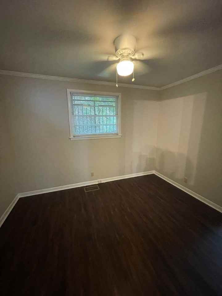 144B 37th Ave N - Photo 2 of 11