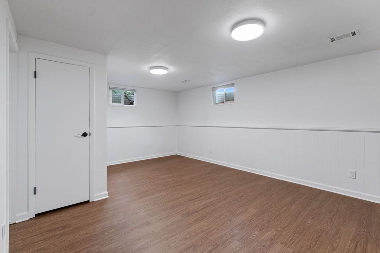 1930 Constitution Ave - Photo 6 of 44