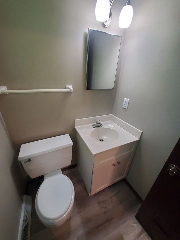 2901 Madison St. (Duplex) - Photo 3 of 14