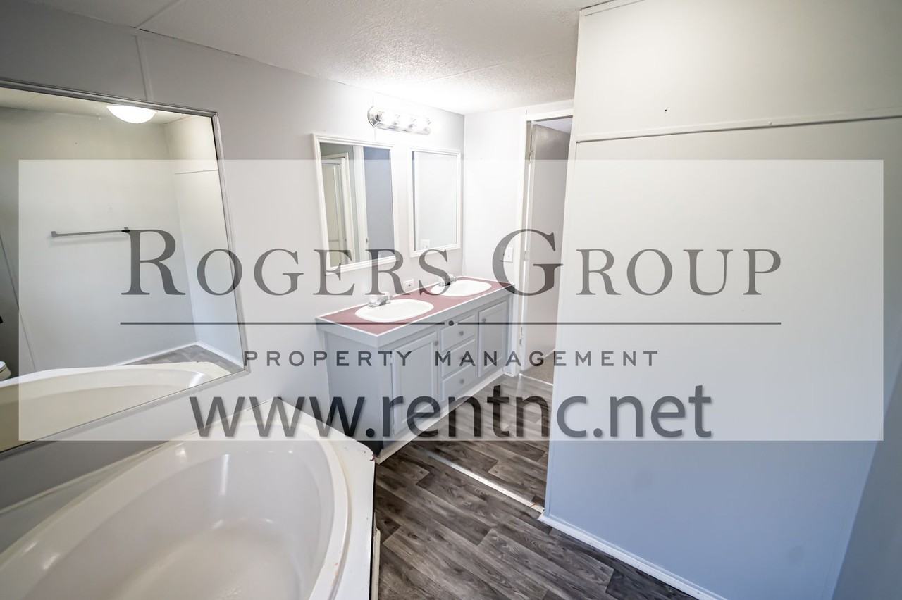 126 Cone Ln - Photo 2 of 12