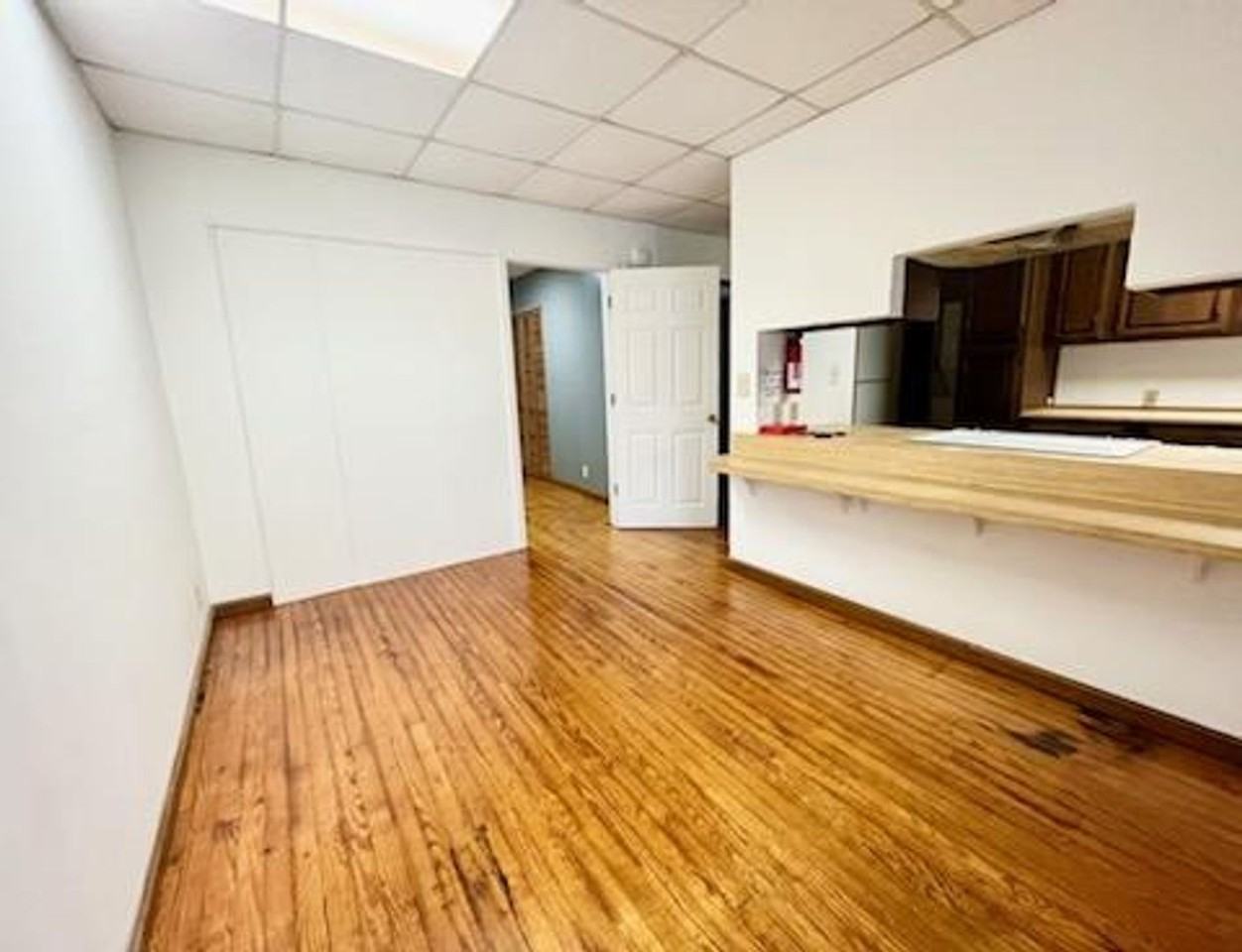 1290 Northside Rd - Photo 4 of 11