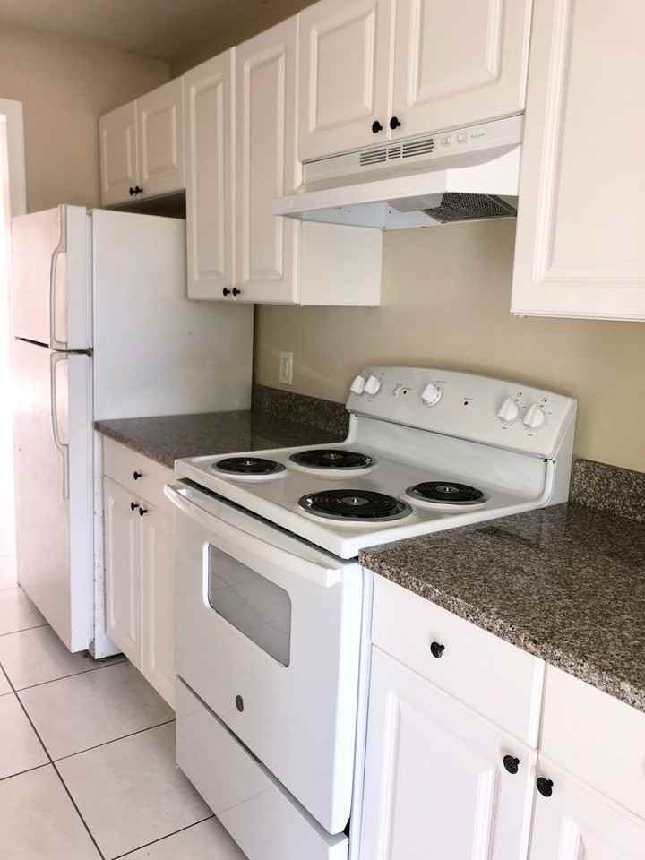 Park Lane - Photo 3 of 10