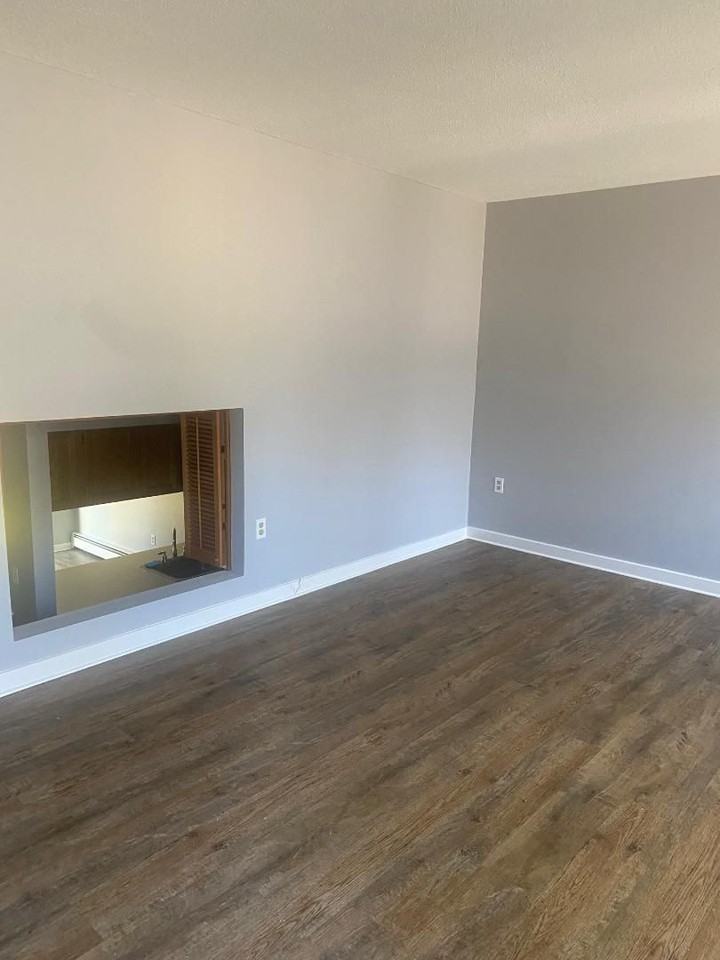 RyeField II - Photo 3 of 8