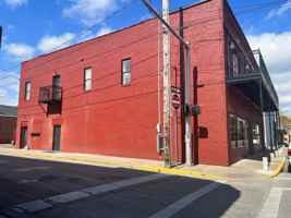 featured image of 214 S Main St
