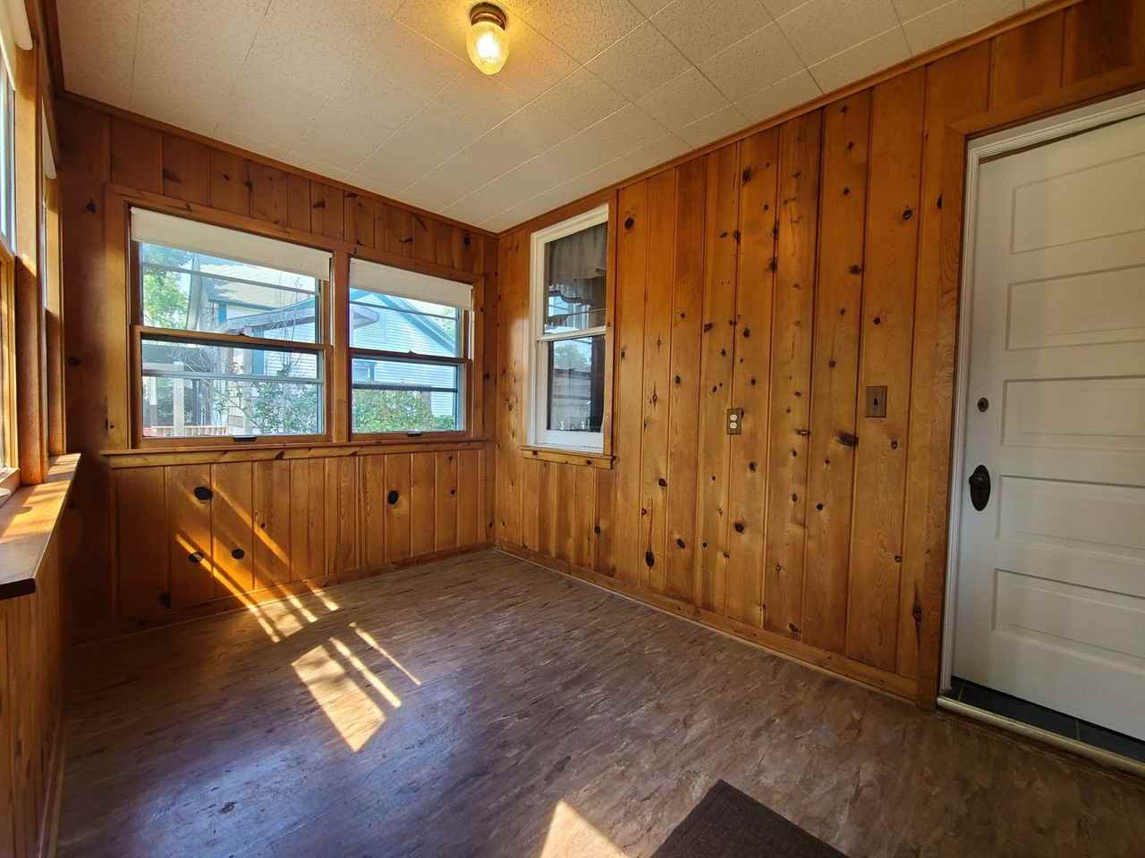 1314 Niles Ave - Photo 3 of 29