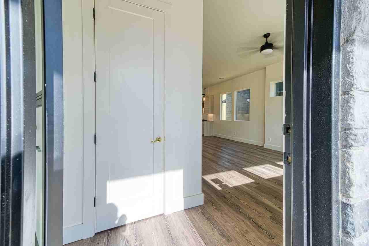 2528 Nw 129th St - Photo 2 of 19