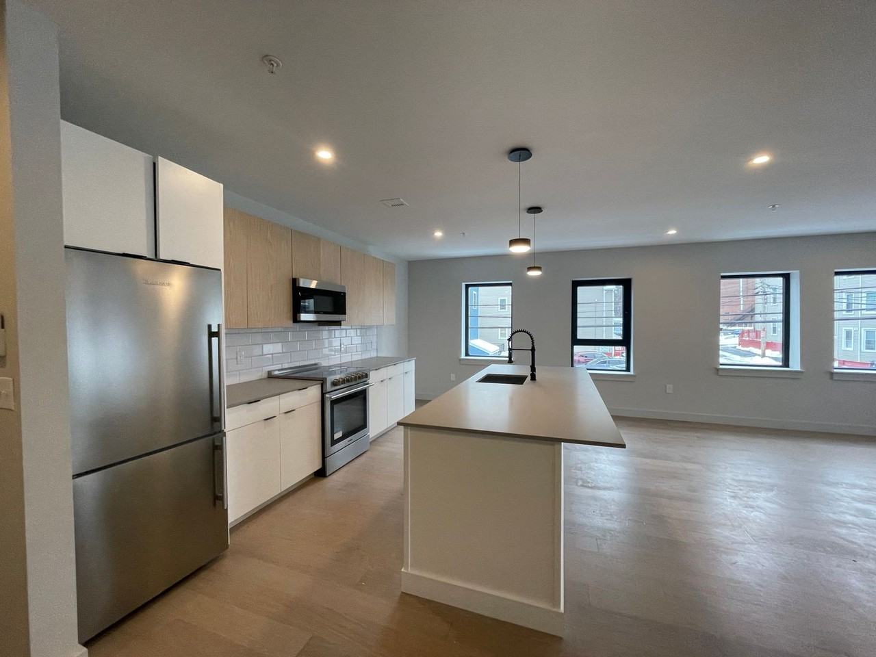 75 Chestnut Street - Photo 4 of 30