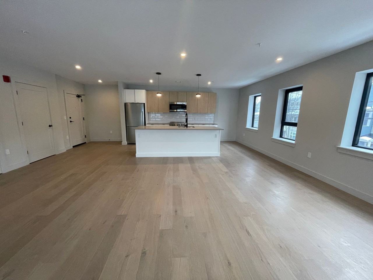 75 Chestnut Street - Photo 7 of 30