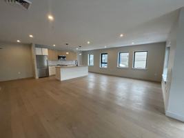 featured image of 75 Chestnut St