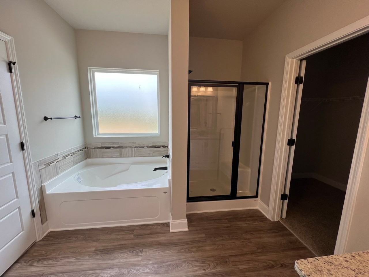 228 Archer Rd - Photo 5 of 17