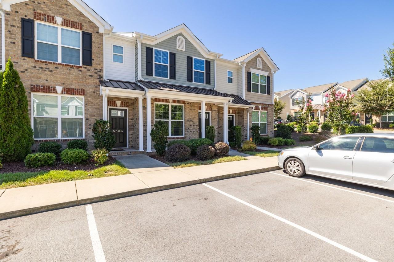 5387 Farm House Trail - Photo 2 of 25