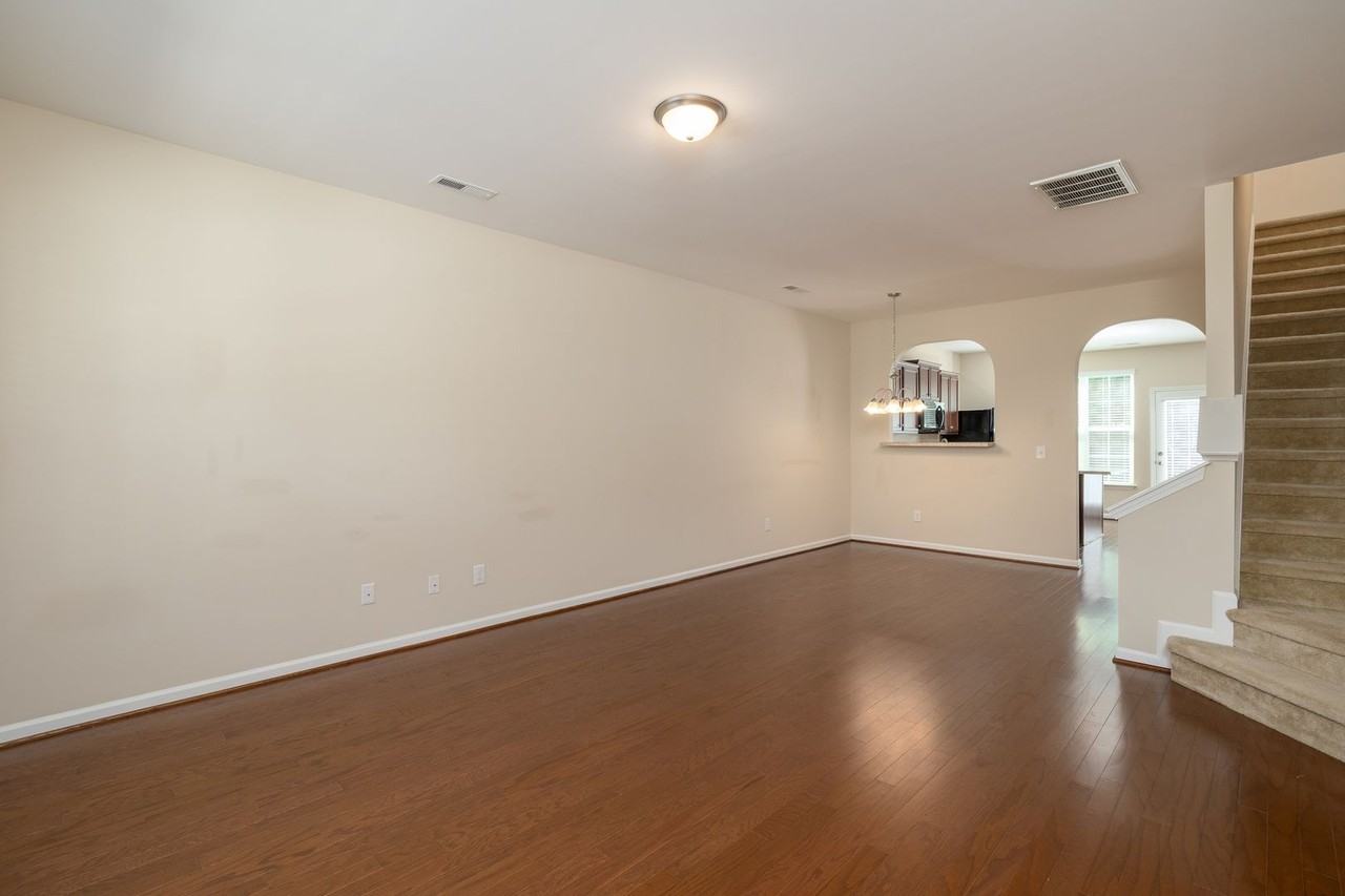 5387 Farm House Trail - Photo 5 of 25