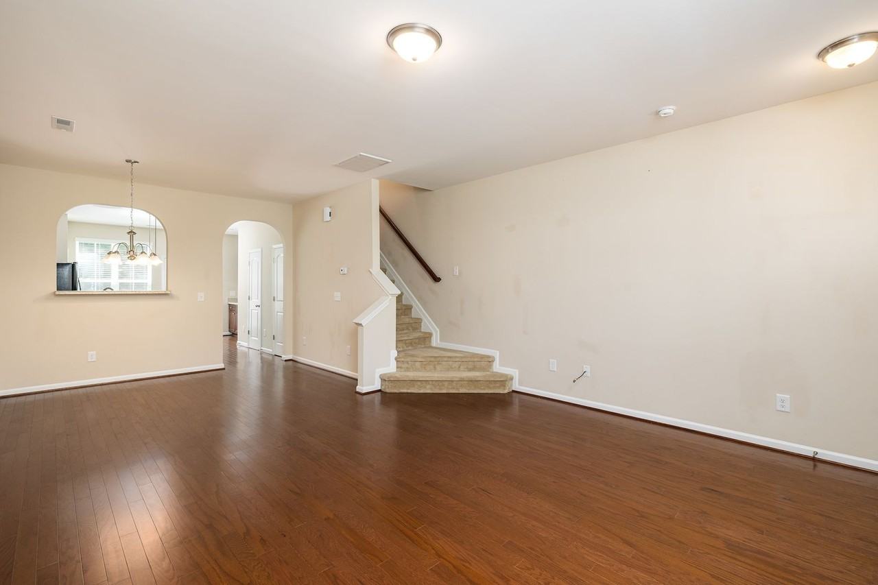 5387 Farm House Trail - Photo 6 of 25