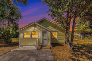 featured image of 347 W Rafferty Gardens Ave
