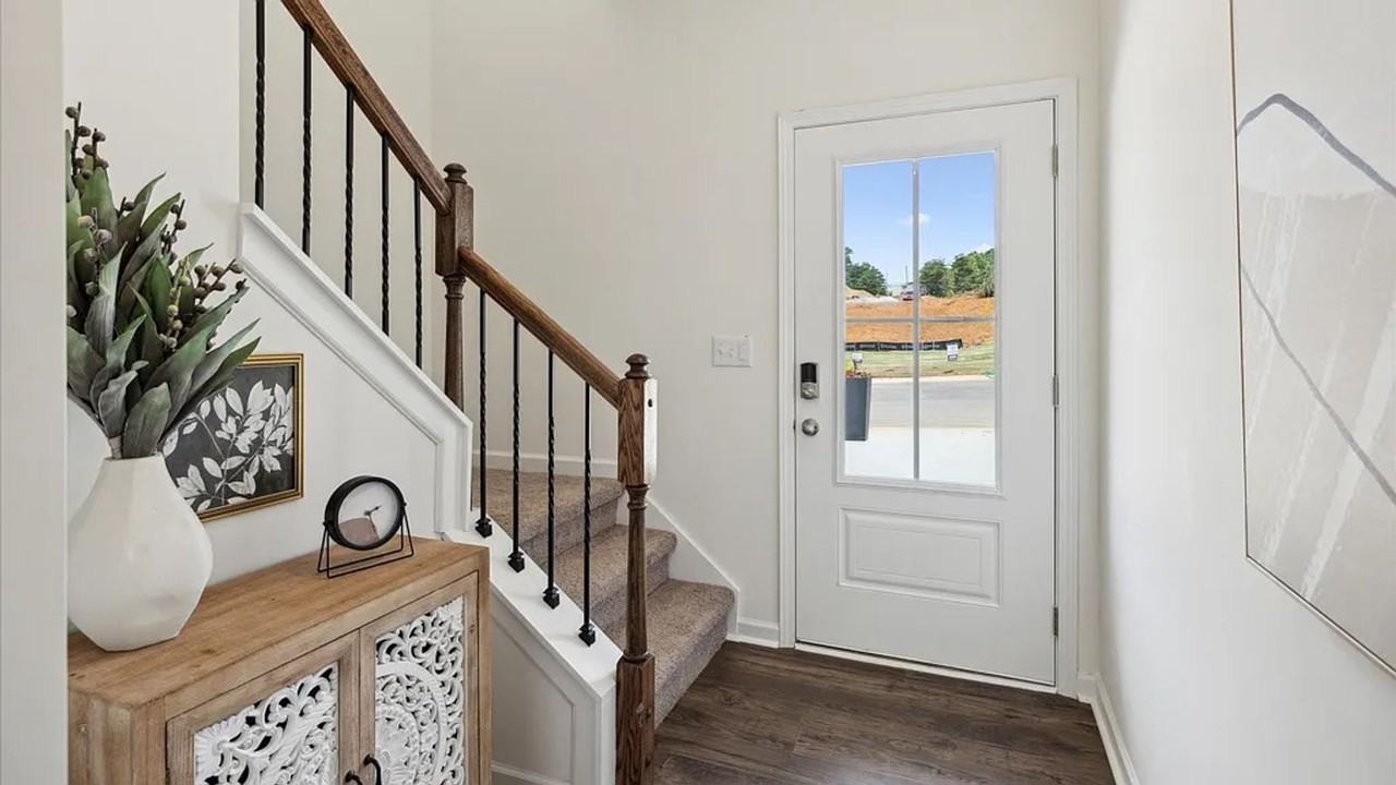 337 Emma Victoria Way - Photo 2 of 18