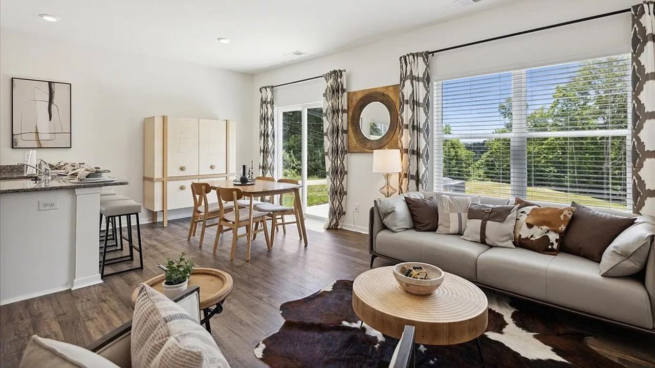 337 Emma Victoria Way - Photo 5 of 18