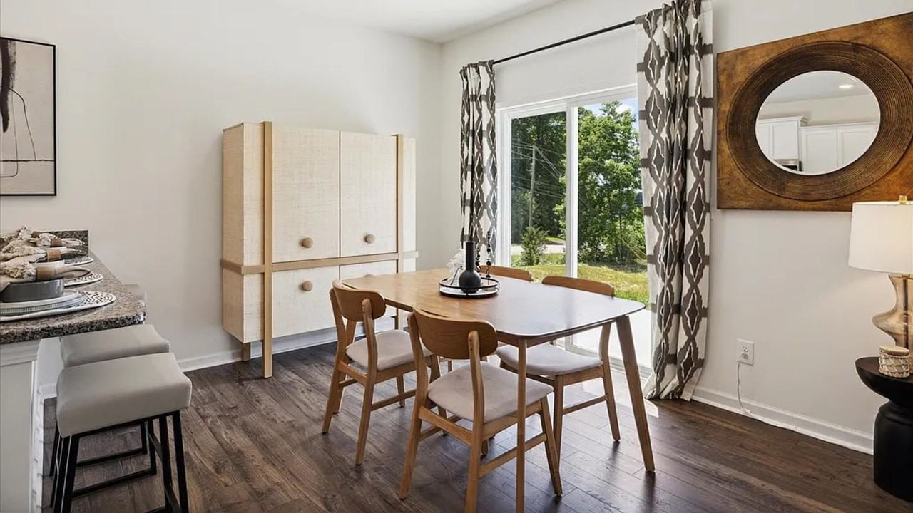 337 Emma Victoria Way - Photo 6 of 18