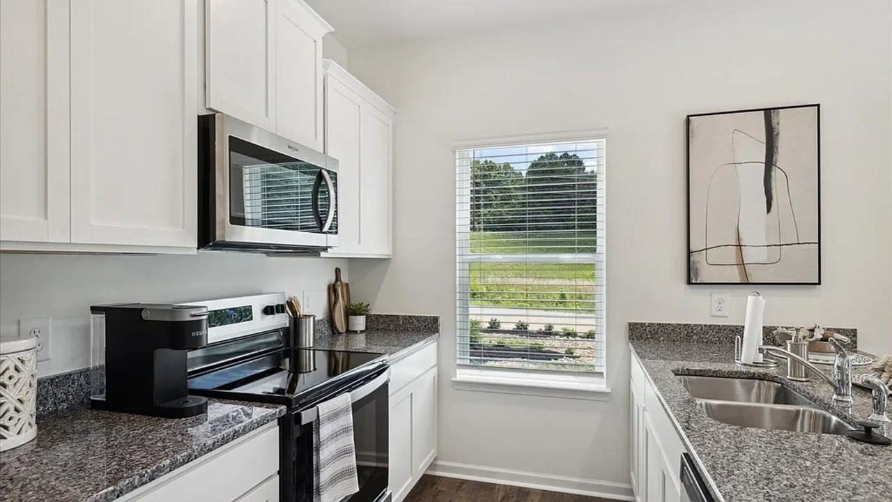 337 Emma Victoria Way - Photo 7 of 18