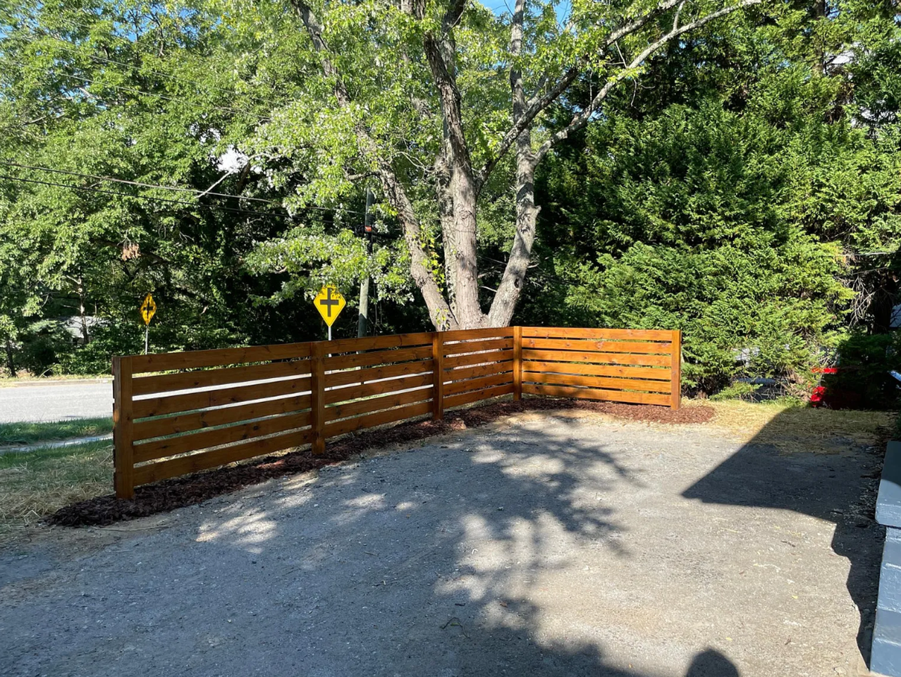 1907 W Cone Blvd - Photo 2 of 10