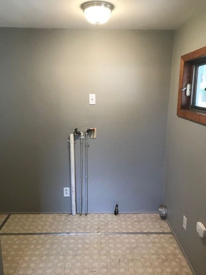 43 Fisherville Rd - Photo 2 of 16