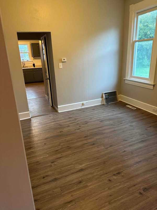 3402 W A St - Photo 2 of 7