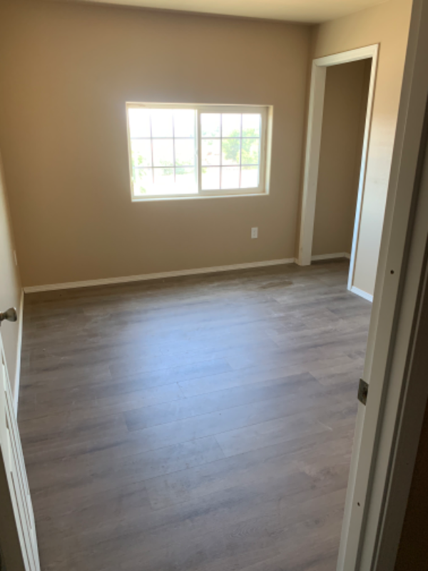 212 Montelongo Ln - Photo 2 of 6