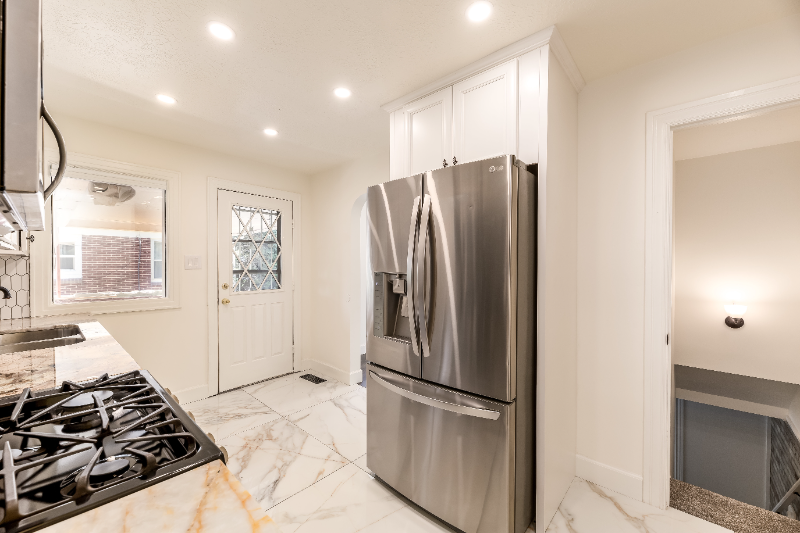 719 S Post St #719 - Photo 2 of 11