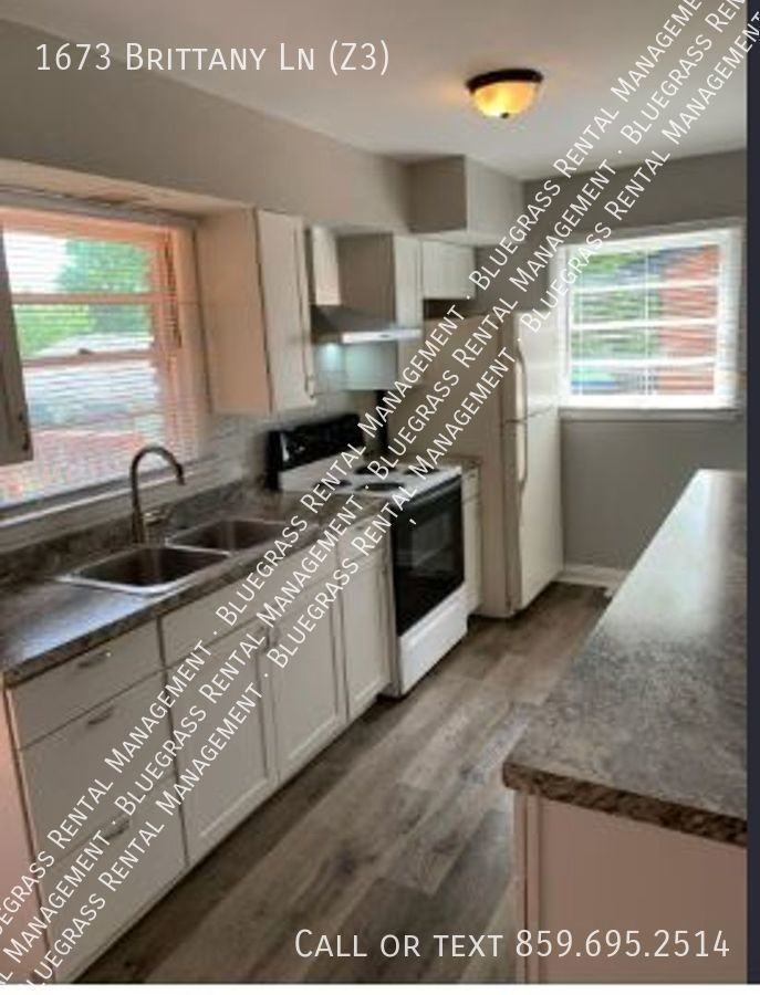 1673 Brittany Ln - Photo 2 of 20