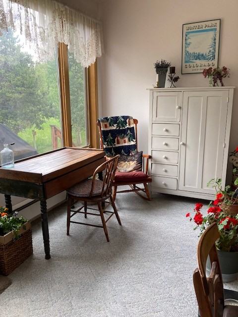 860 Wolverine Ln - Photo 2 of 3