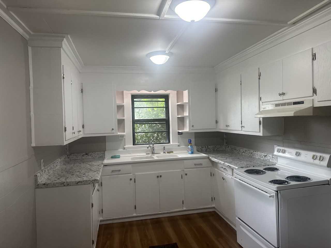 336 N 13th Ave #NA - Photo 3 of 10