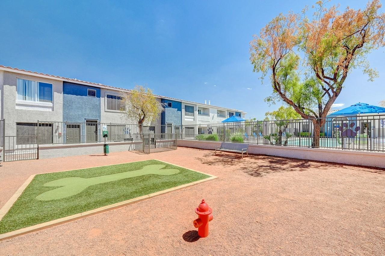 Madison East FKA Olive Grove - Photo 4 of 44