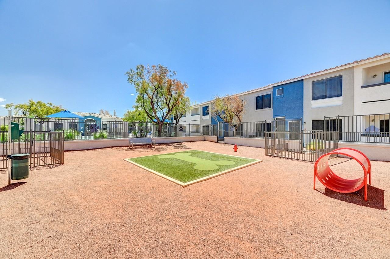 Madison East FKA Olive Grove - Photo 7 of 44