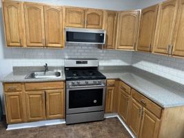 featured image of Wallace St & Maynard St #1