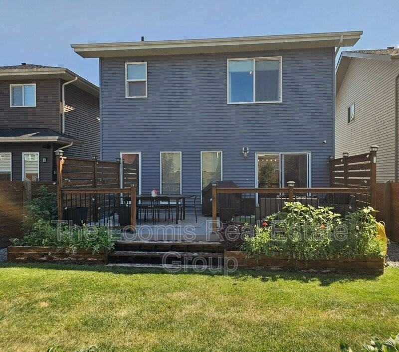 40 Jamison Cres - Photo 3 of 50