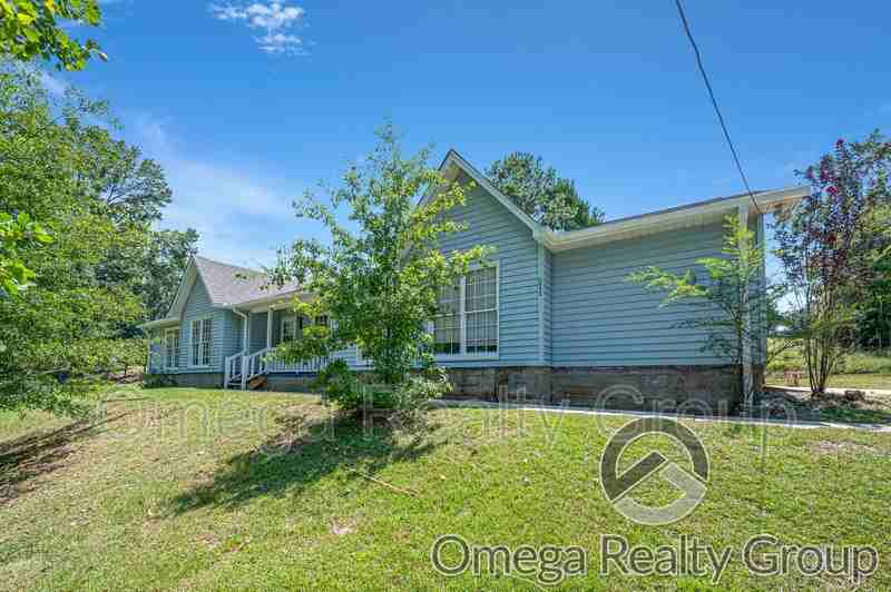 5715 Cypress Creek Ave E - Photo 2 of 34