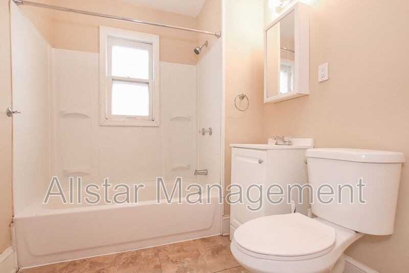 7508 Theota Ave #UP - Photo 5 of 37