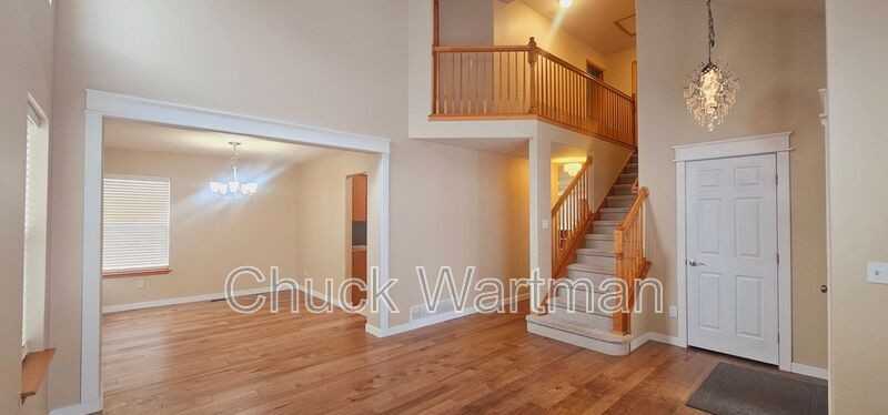 623A Shrubland Dr - Photo 2 of 25