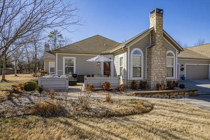 2100 W New Hope Rd #1302 - Photo 2 of 16