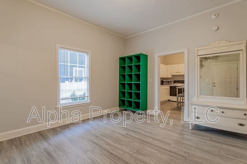 62 Hutchins Street - Photo 3 of 14