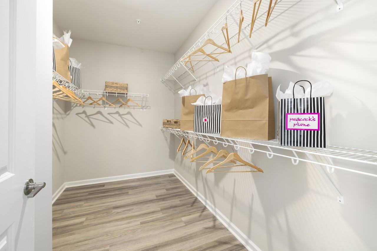 Hudson Carolina Colours - Photo 7 of 16