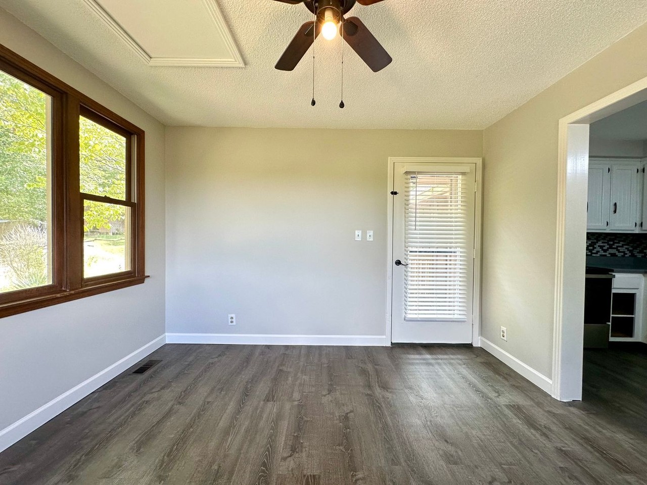 3801 Moore Hollow Rd - Photo 6 of 35