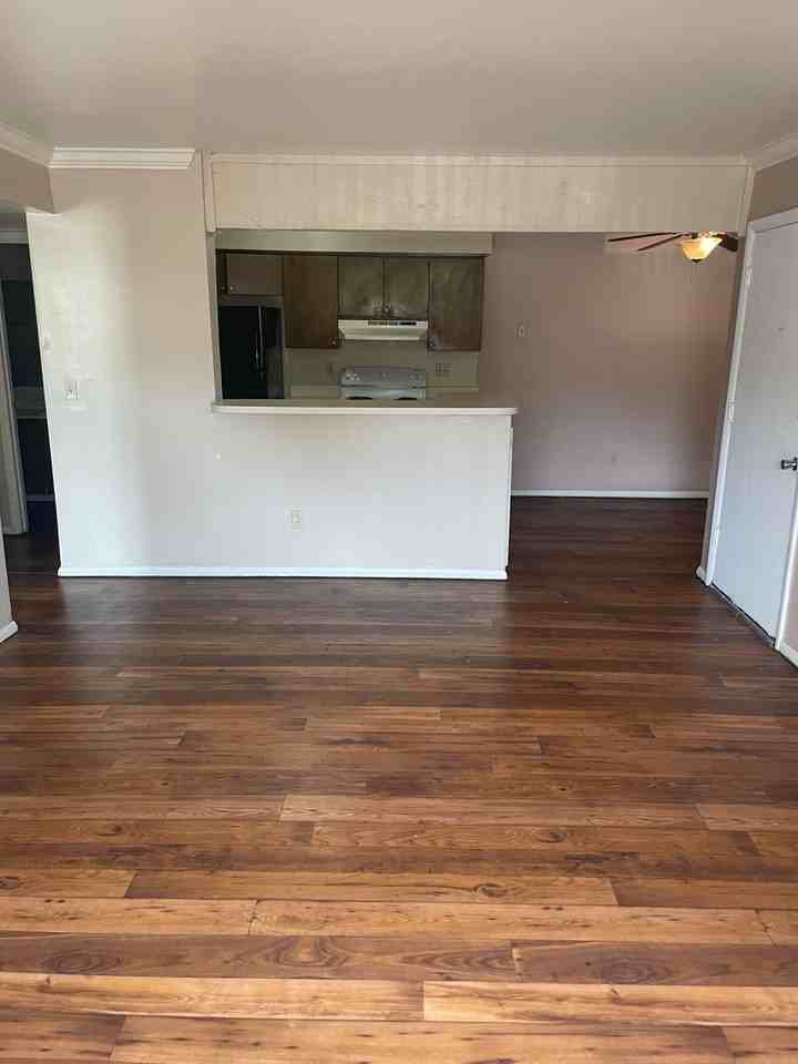 5988 E 33rd Ct - Photo 4 of 7