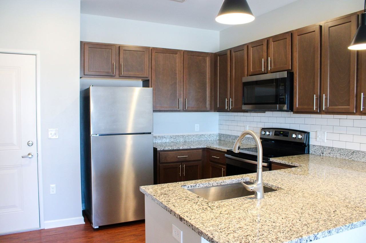 3201 Redhawk St #306 - Photo 4 of 14