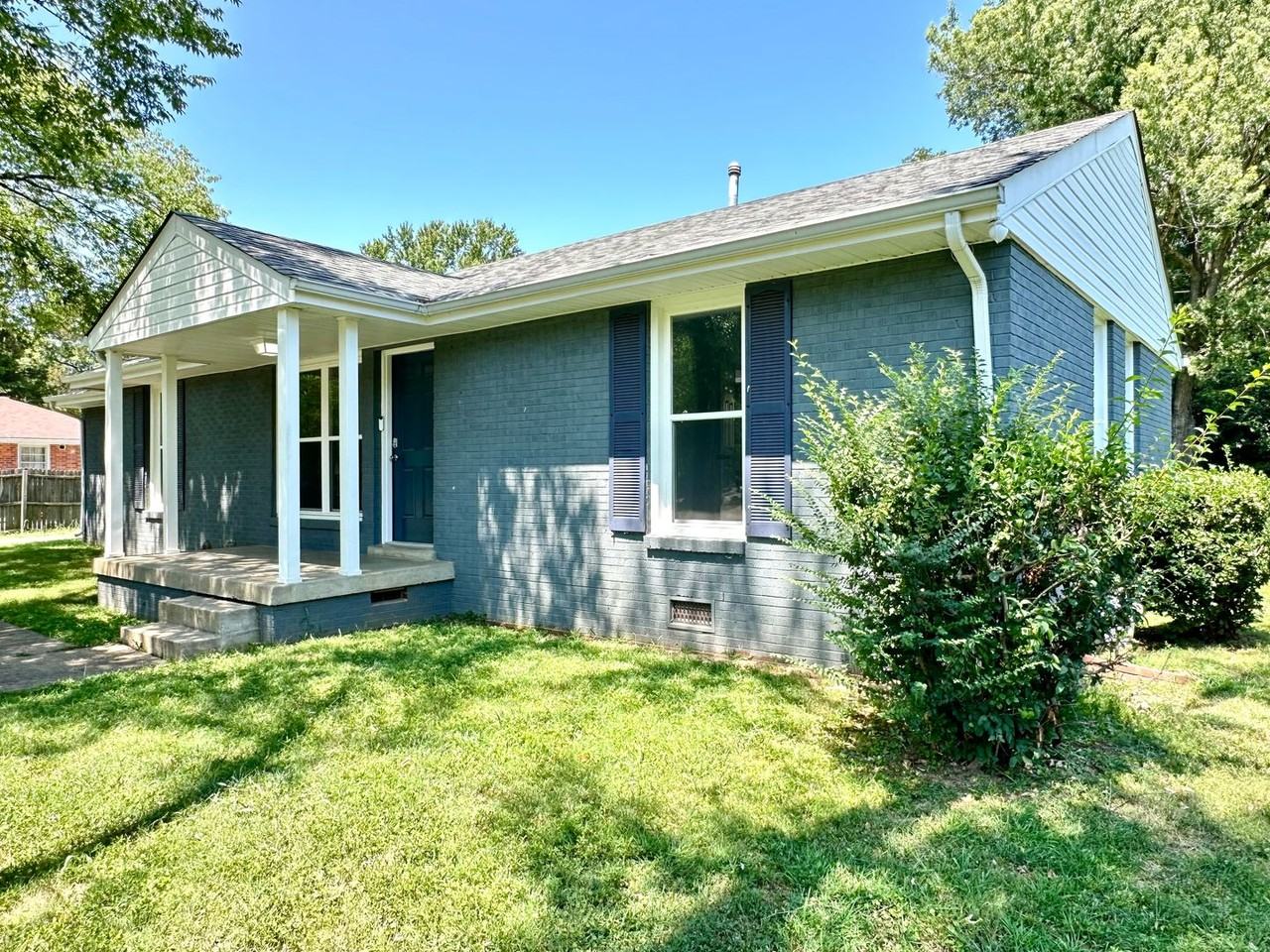 9 Donelson Dr - Photo 3 of 6
