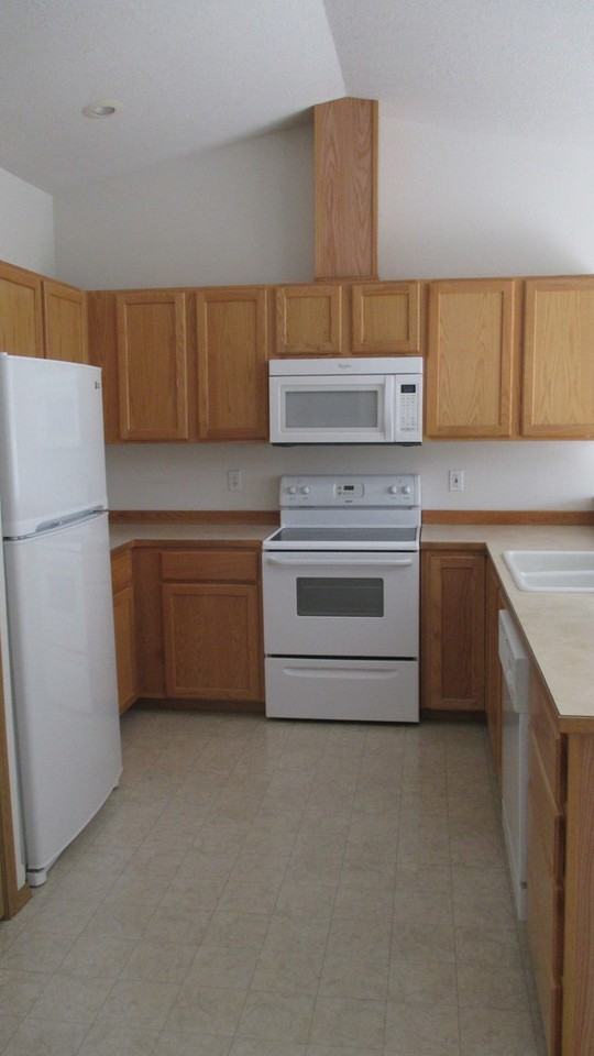 o830/832 - Photo 2 of 5