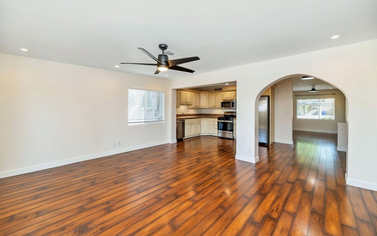 2501 E Highland Ave - Photo 4 of 19