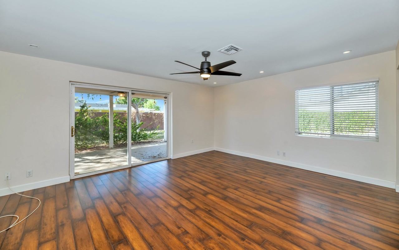 2501 E Highland Ave - Photo 6 of 19