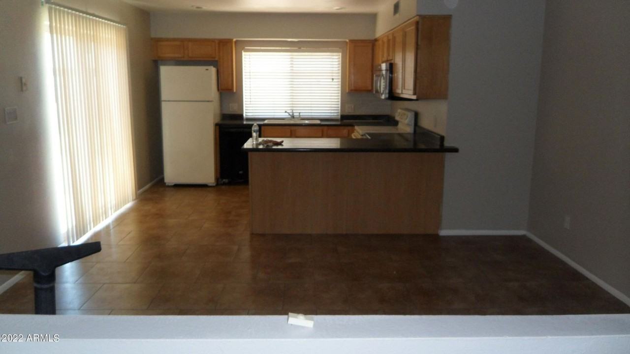 4142 N 81st Ave - Photo 2 of 2